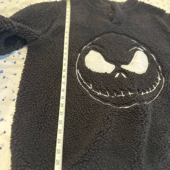 Disney Nightmare Before Christmas Sz: XL Jack Skellington Black Fuzzy Sweater - Picture 4 of 12
